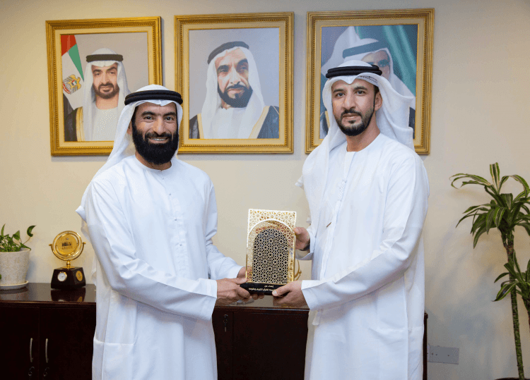 مؤسسة رأس الخيمة للقرآن الكريم تكرّم جمعية دار البر لدعمها مشاريع المؤسسة